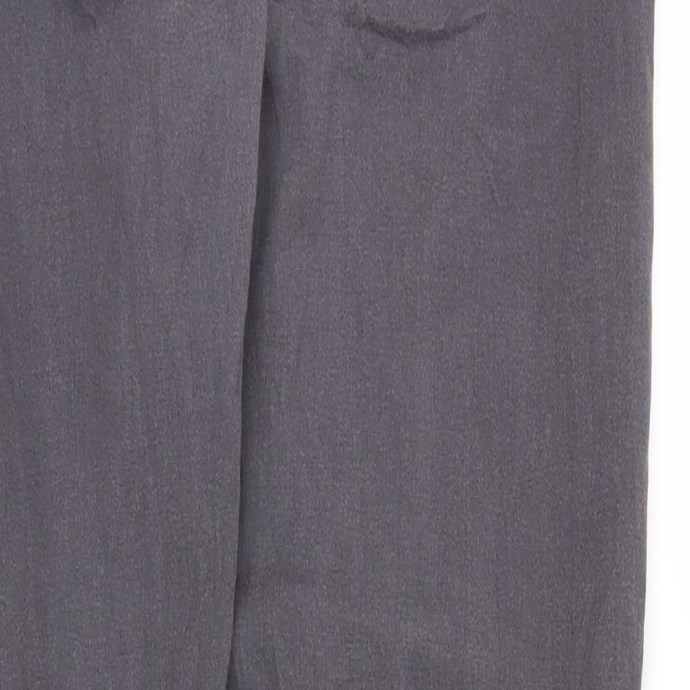 B. Young Womens Grey  Denim Straight Jeans Size 14 L30 in