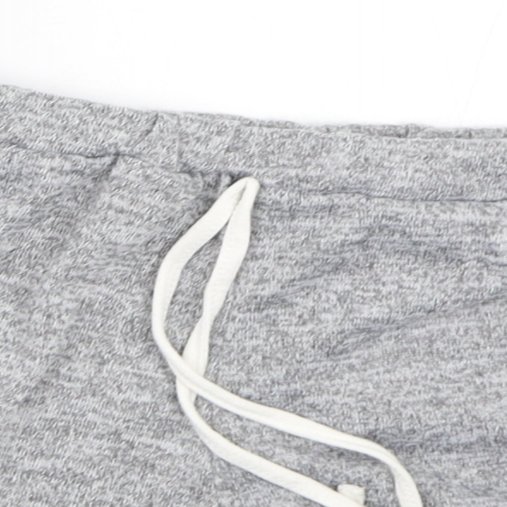 Boohoo Womens Grey   Hot Pants Shorts Size 10