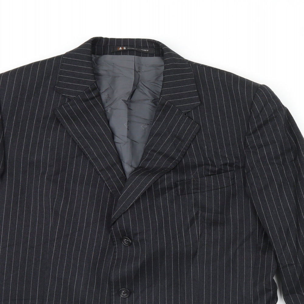 Oaks Mens Grey Striped  Jacket Blazer Size 42  - Shoulder Pads