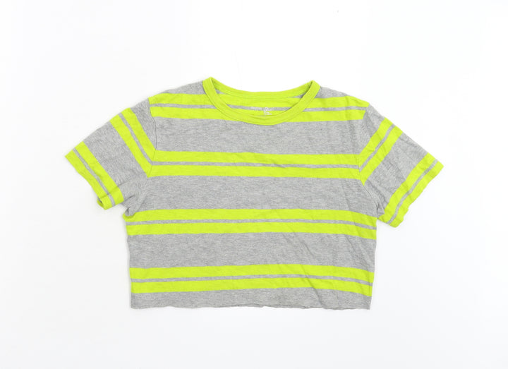 Gap Girls Grey Striped  Cropped T-Shirt Size 10-11 Years