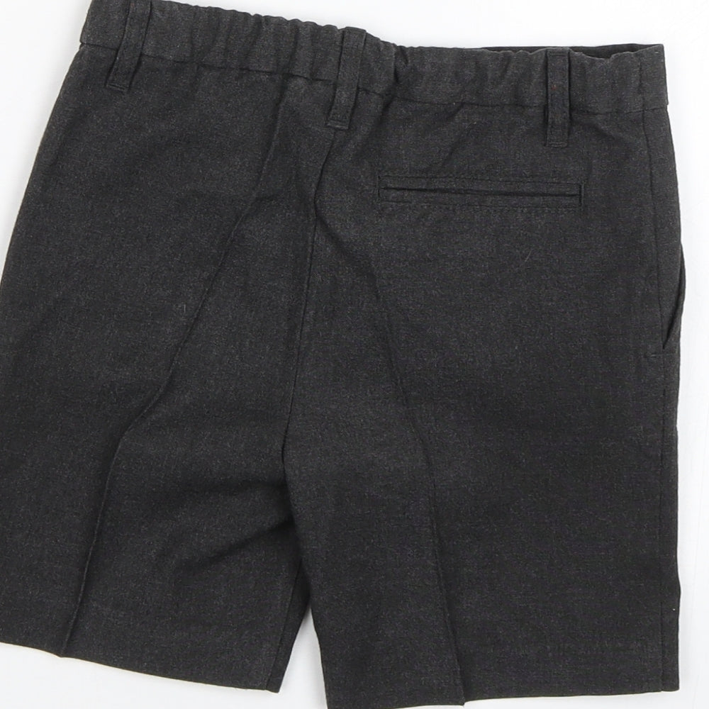 TU Boys Black   Chino Shorts Size 5 Years