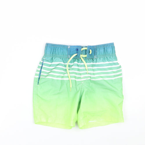 Rebel Boys Green   Bermuda Shorts Size 4-5 Years
