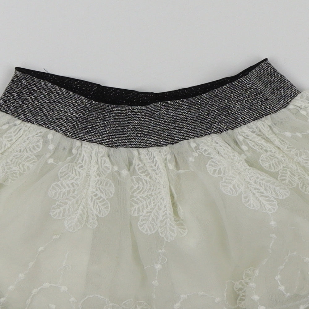 Girl2Girl Girls White Colourblock  Flare Skirt Size 2-3 Years