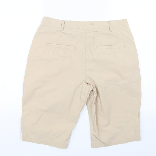 Preworn Womens Beige   Bermuda Shorts Size S