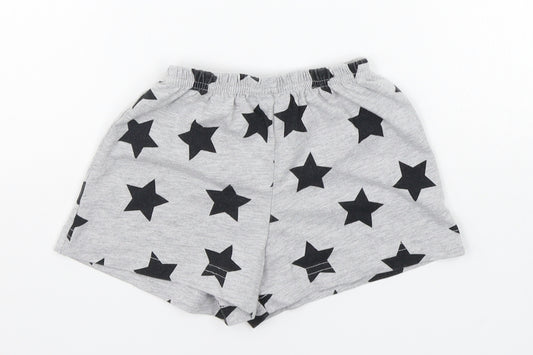 Front view of Matalan girls’ grey geometric sweat shorts, size 4-5, years - stars
