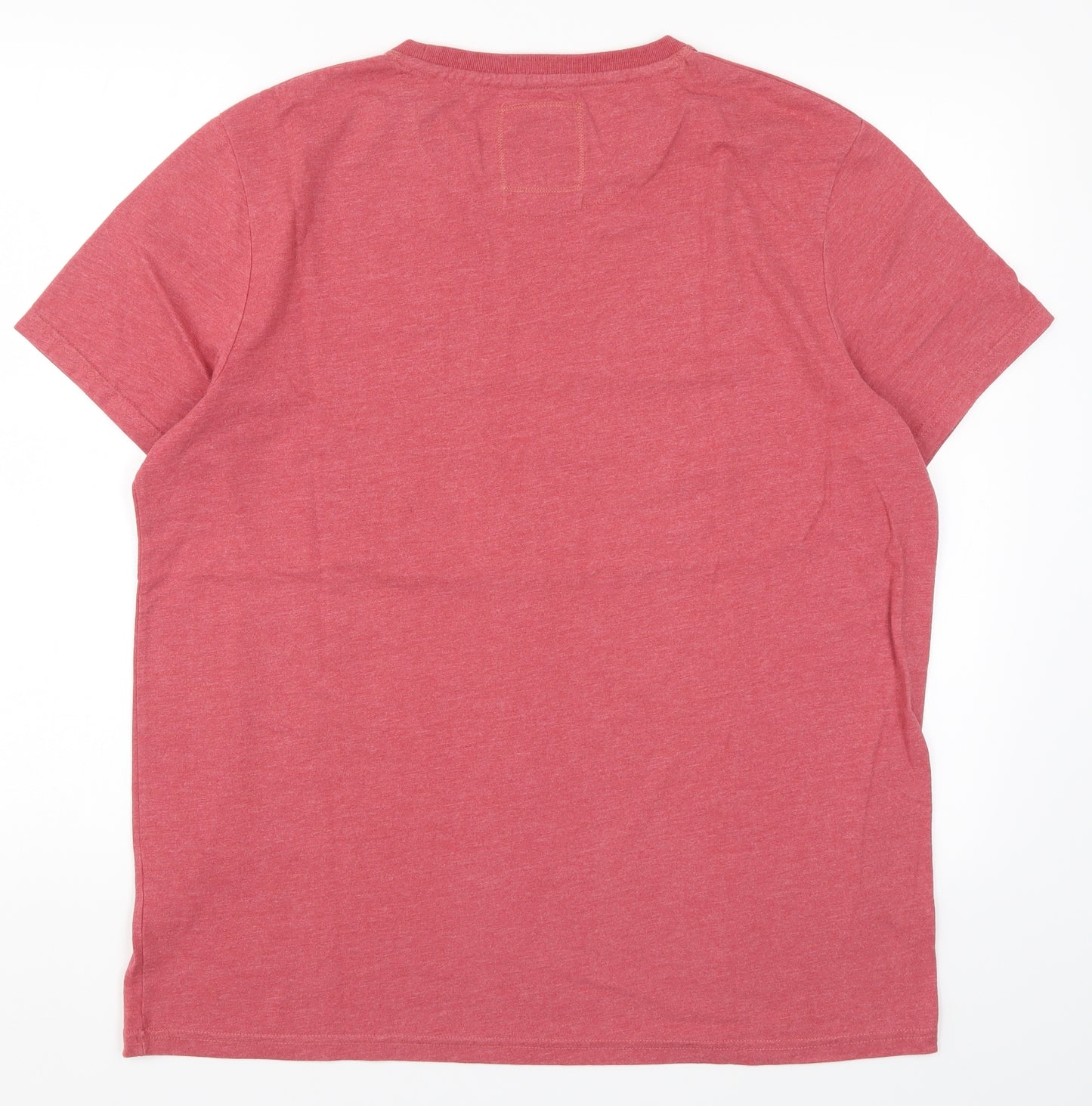 St George Mens Red    T-Shirt Size XL