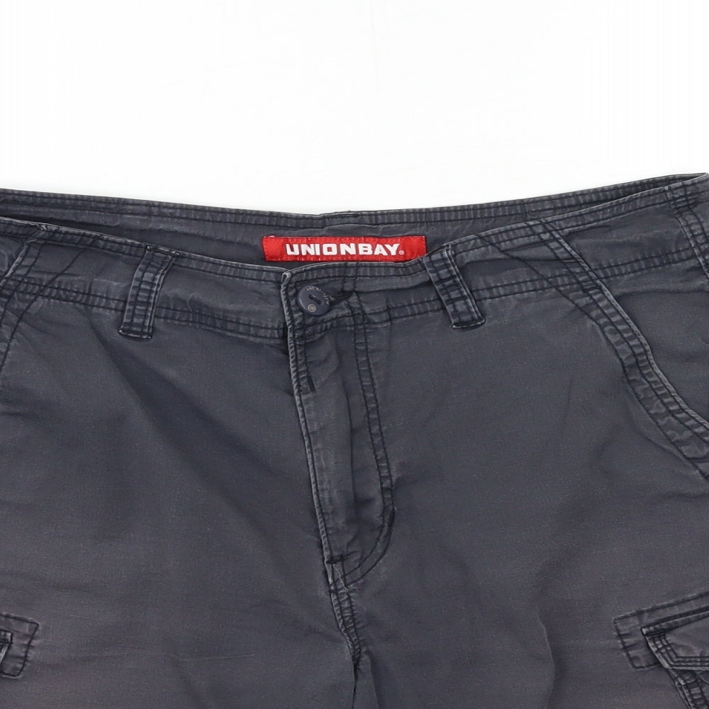 UNIONBAY Mens Grey   Cargo Shorts Size 32 in