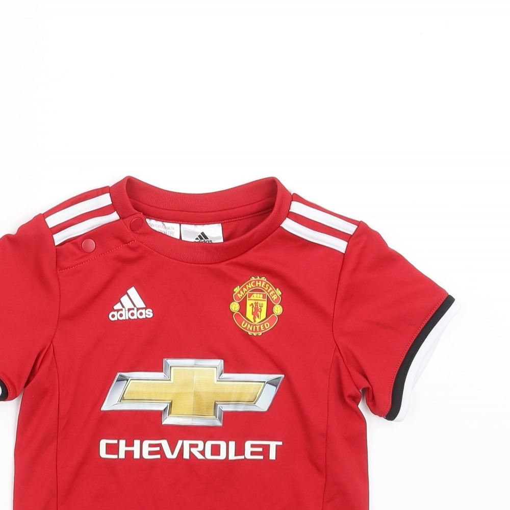 adidas Boys Red   Basic T-Shirt Size 12-18 Months  - Manchester United Football club