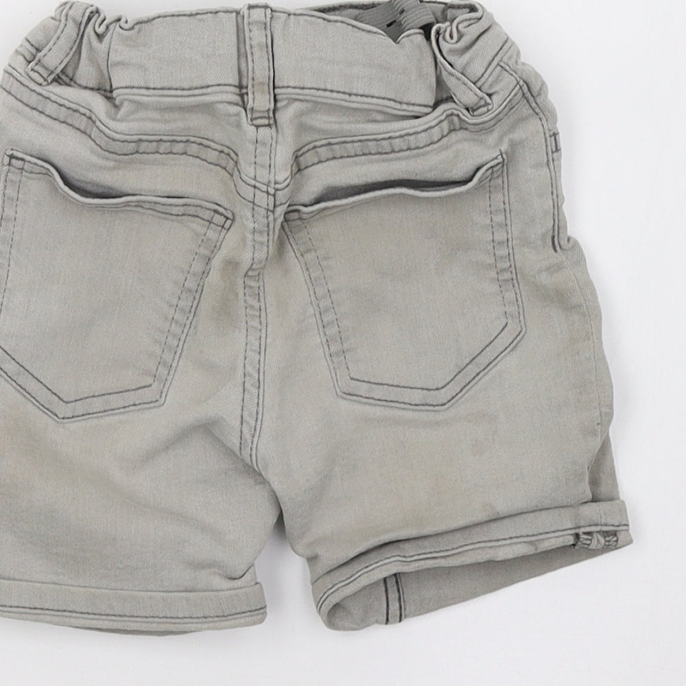 Primark Girls Grey  Denim Sweat Shorts Size 2-3 Years
