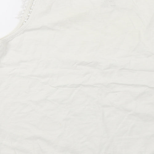 pepperts Girls White   Basic T-Shirt Size 10-11 Years