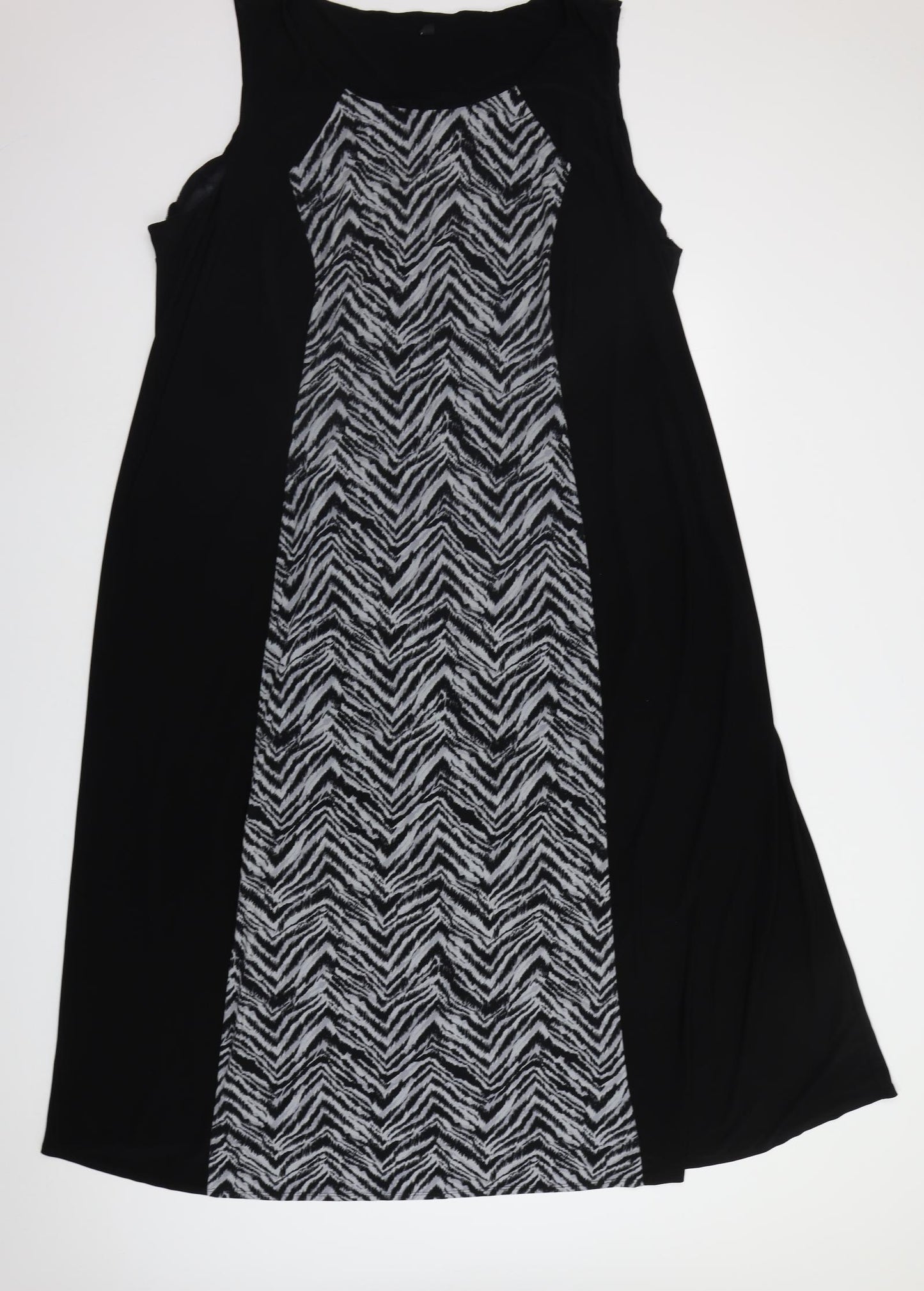 Preworn Womens Black Geometric  A-Line  Size 2XL