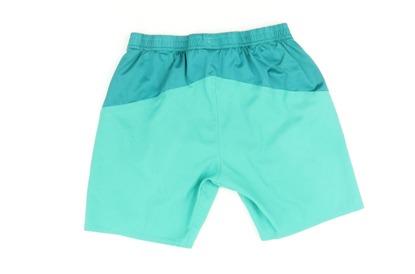 Umbro Boys Green   Sweat Shorts Size 12-13 Years - Football shorts