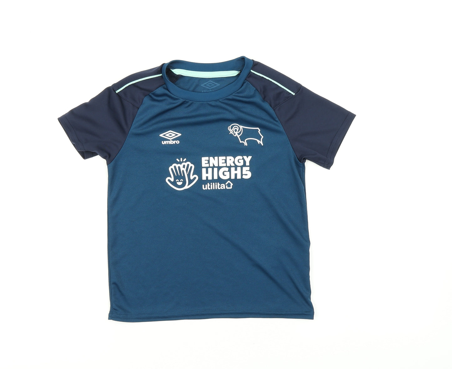 Umbro Boys Blue   Basic T-Shirt Size 6-7 Years  - Football shirt