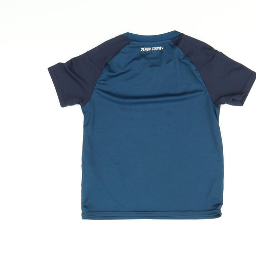 Umbro Boys Blue   Basic T-Shirt Size 6-7 Years  - Football shirt