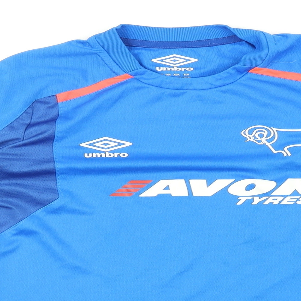 Umbro Boys Blue   Basic T-Shirt Size 11 Years  - Football shirt