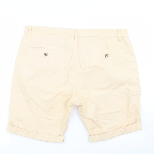Cedar Wood State Mens Beige   Chino Shorts Size 36 in