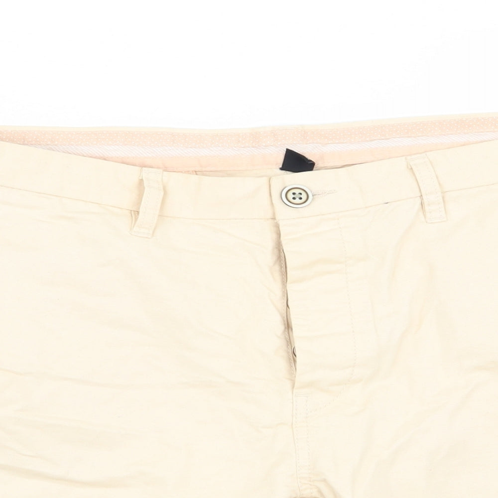 Cedar Wood State Mens Beige   Chino Shorts Size 36 in