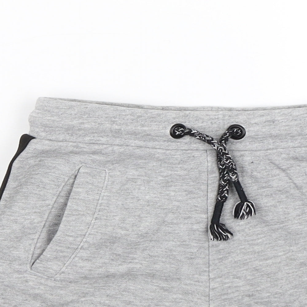 Nutmeg Boys Grey Striped  Sweat Shorts Size 2-3 Years