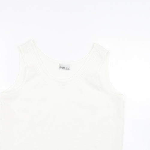 Design Essentials Womens White   Basic Tank Size 12