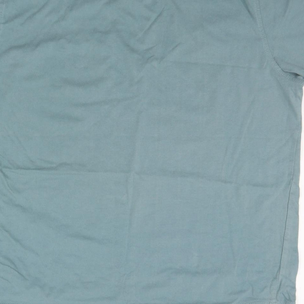 Bench Mens Gold    T-Shirt Size XL