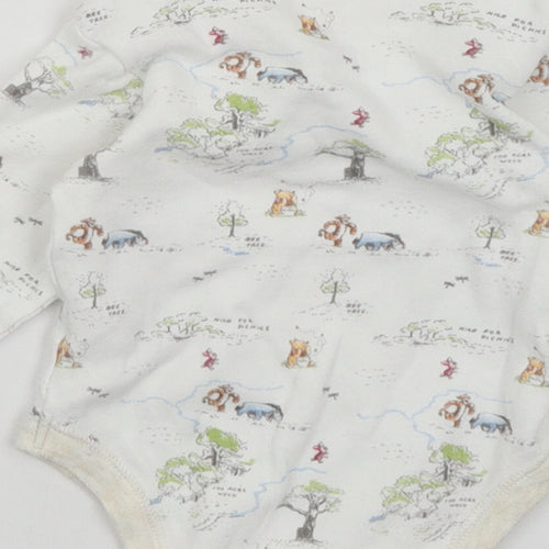 Disney Baby Baby White   Basic T-Shirt Size 6-9 Months  - Winnie the Pooh