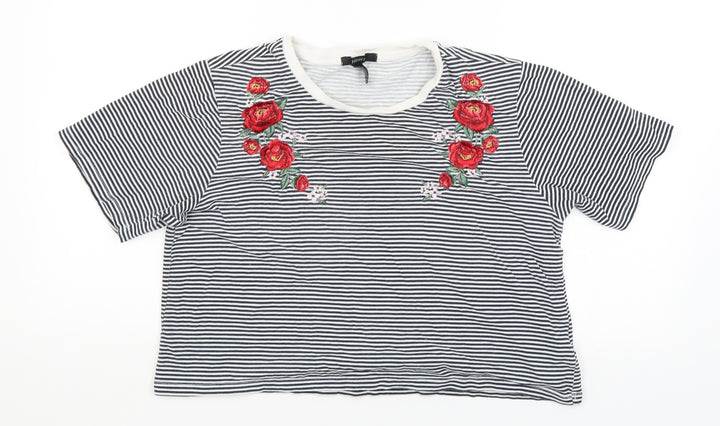 FOREVER 21 Womens Black Striped Cropped T-Shirt Size S