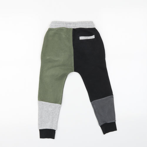 NEXT Boys Green Colourblock  Jogger Trousers Size 4-5 Years