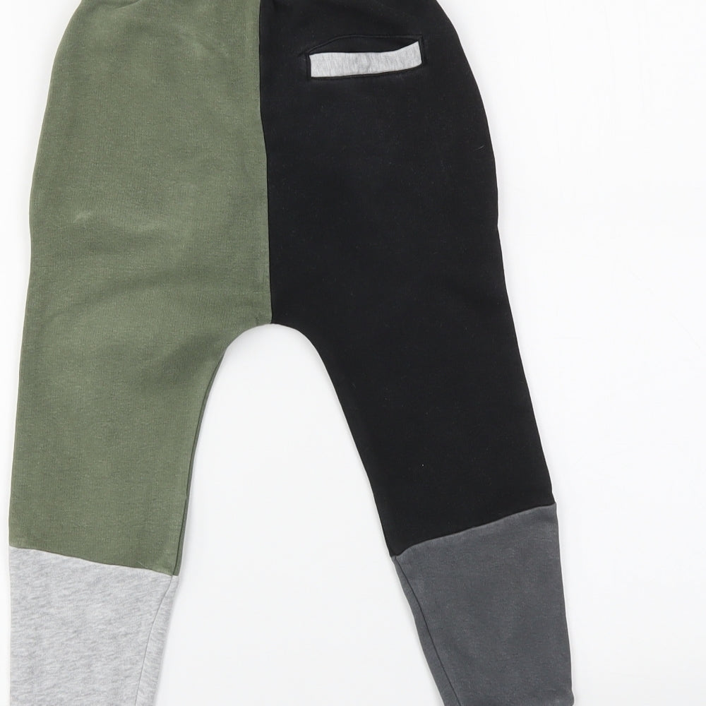 NEXT Boys Green Colourblock  Jogger Trousers Size 4-5 Years