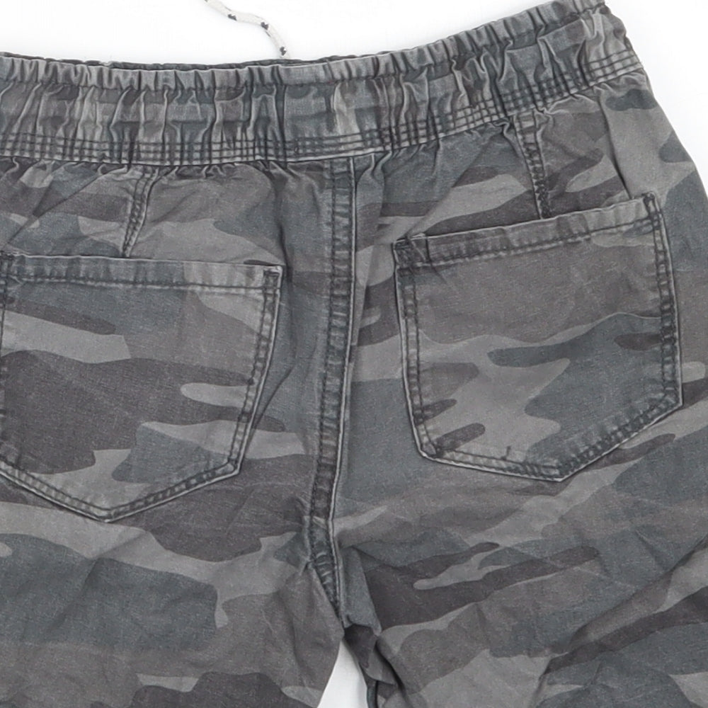 George Boys Grey Camouflage  Cropped Trousers Size 5-6 Years