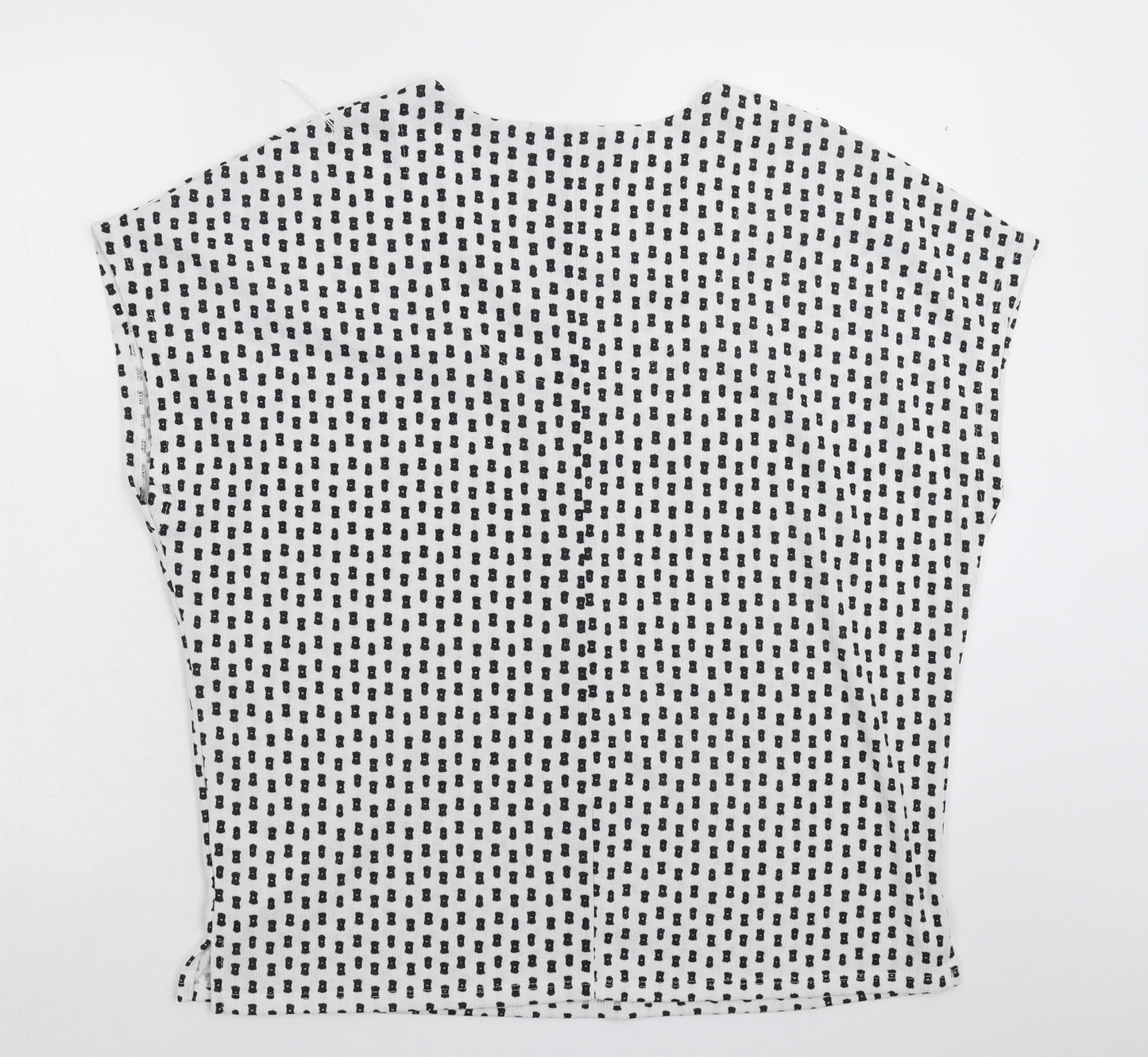 Nutmeg Womens White Geometric  Basic T-Shirt Size 14