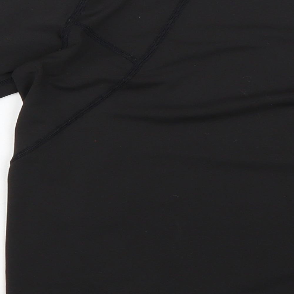 Preworn Girls Black   Basic T-Shirt Size 7-8 Years