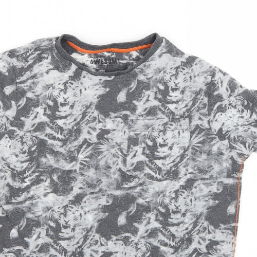 F&F Boys Grey Geometric  Basic T-Shirt Size 9-10 Years