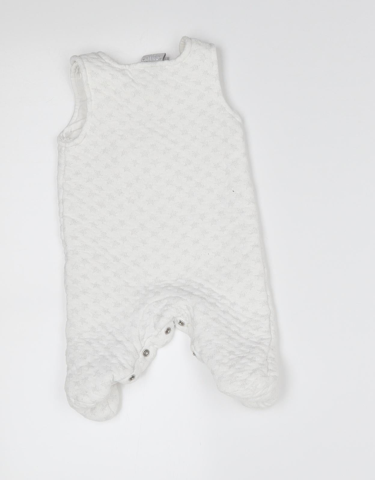 just too cute Baby White   Babygrow One-Piece Size 0-3 Months  -