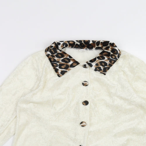 Preworn Girls White   Jacket  Size 9 Years