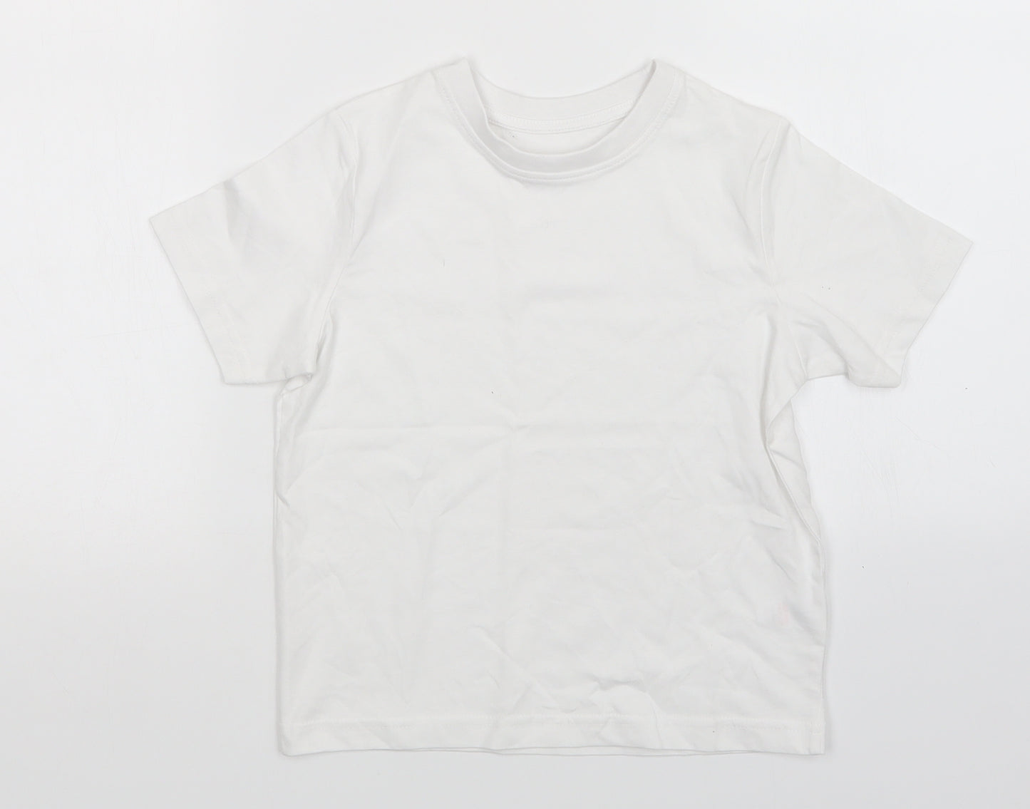 TU Boys White   Basic T-Shirt Size 5 Years