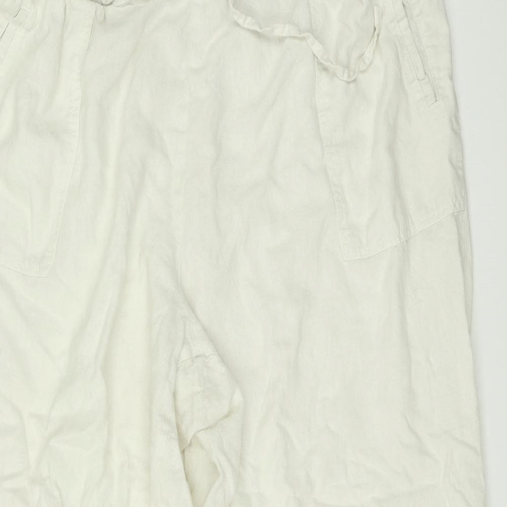 Preworn Womens White   Trousers  Size 20 in L27 in