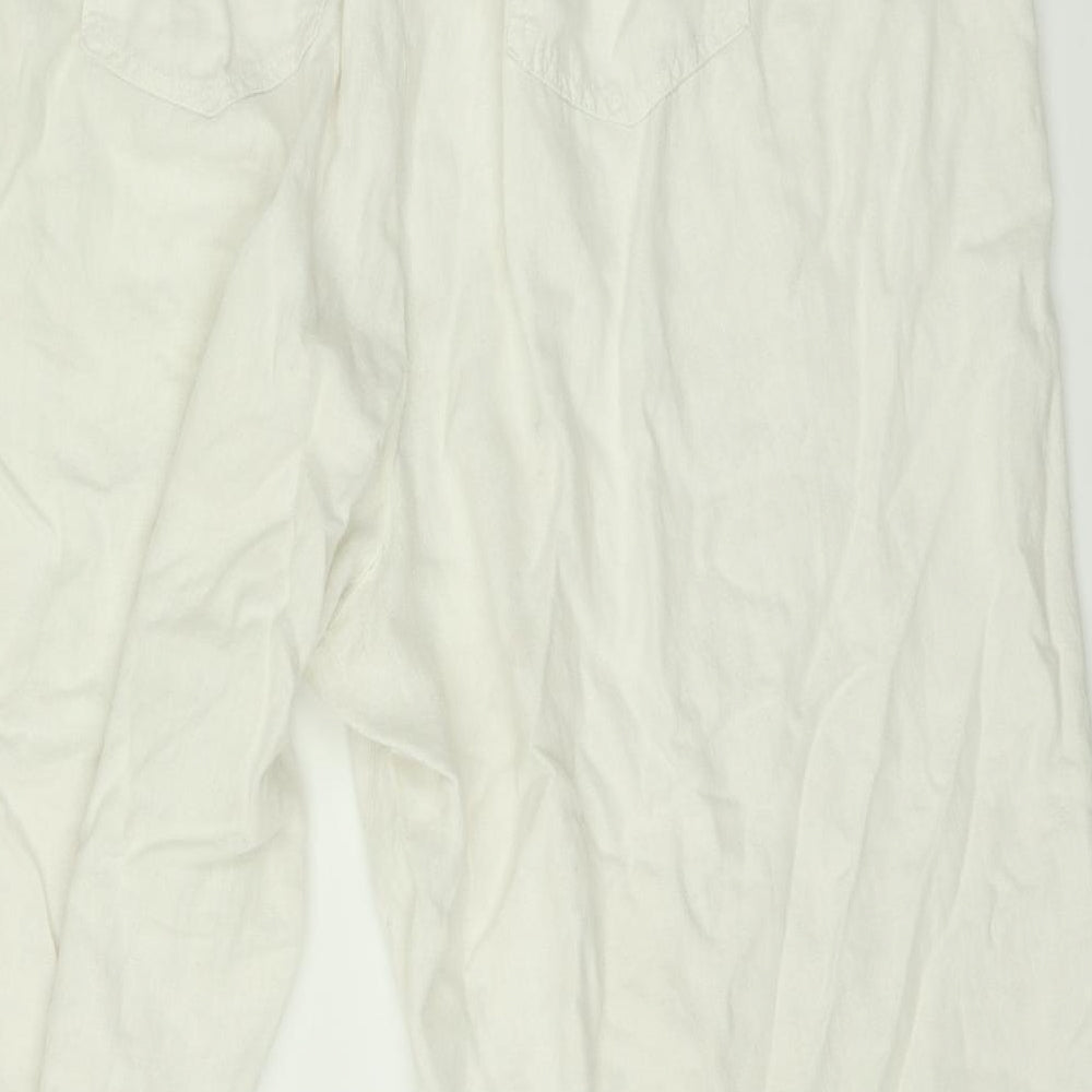 Preworn Womens White   Trousers  Size 20 in L27 in