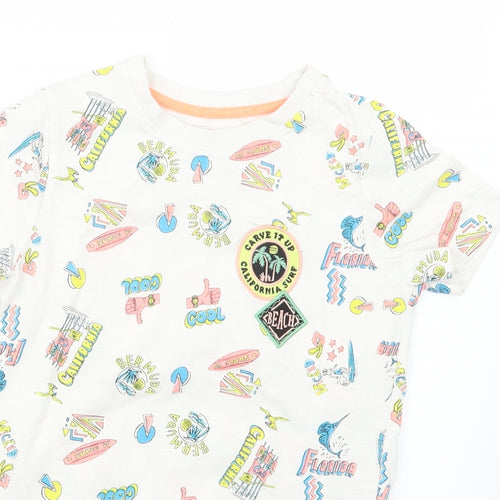 TU Boys White Geometric  Basic T-Shirt Size 6 Years