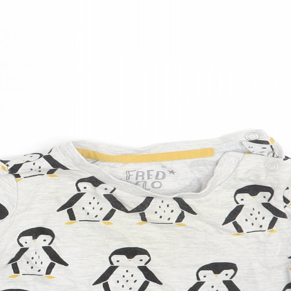 Fred & Flo Baby Grey Animal Print  Basic T-Shirt Size 9-12 Months  - Penguin