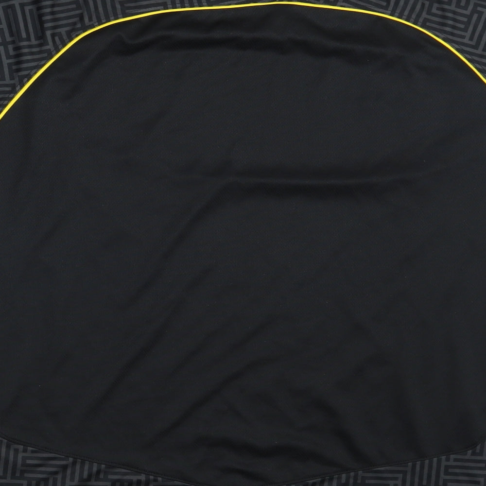 Nike Mens Black Geometric  Basic T-Shirt One Size