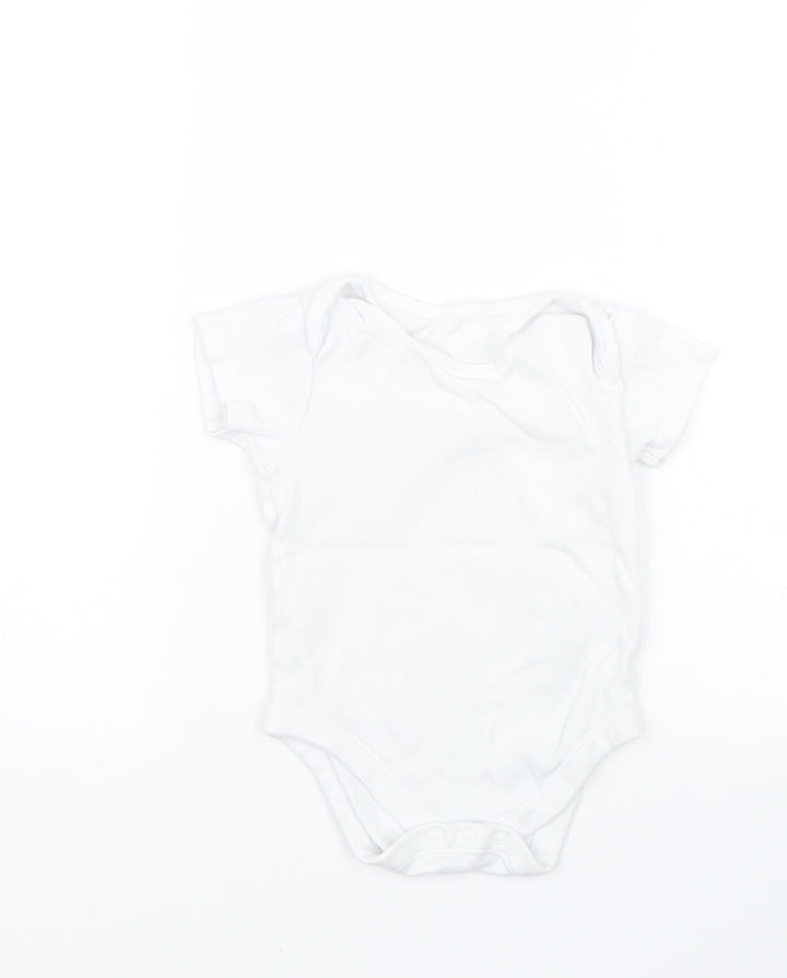 Nutmeg Baby White   Babygrow One-Piece Size 18-24 Months