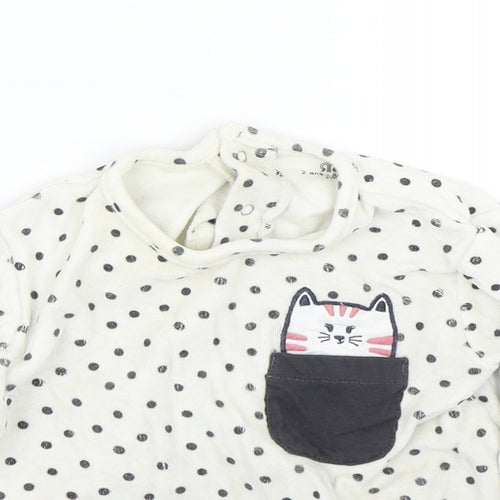Preworn Baby White Spotted  Pullover Jumper Size 24 Months  - Cat