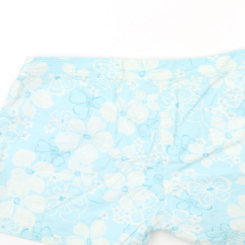 Preworn Womens Blue Floral  Cargo Shorts Size 32 in
