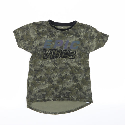 Primark Boys Green Geometric  Basic T-Shirt Size 7-8 Years