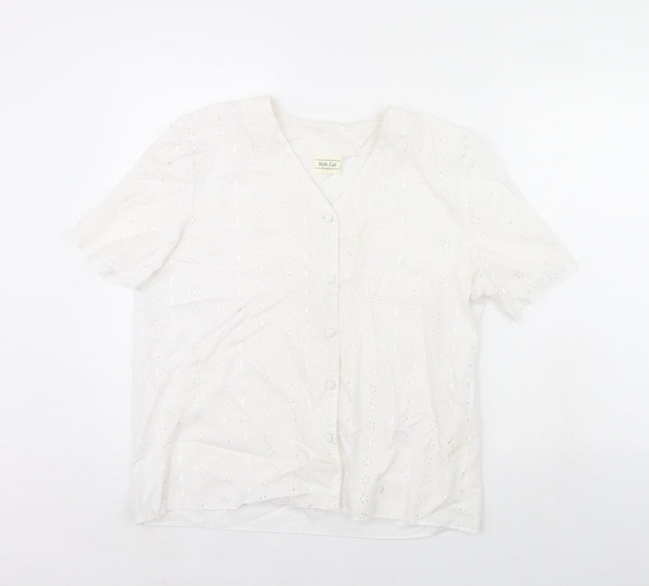 Style cut Womens White   Basic Button-Up Size 14