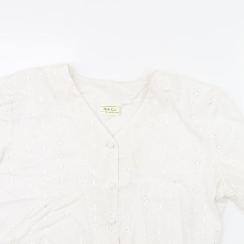 Style cut Womens White   Basic Button-Up Size 14