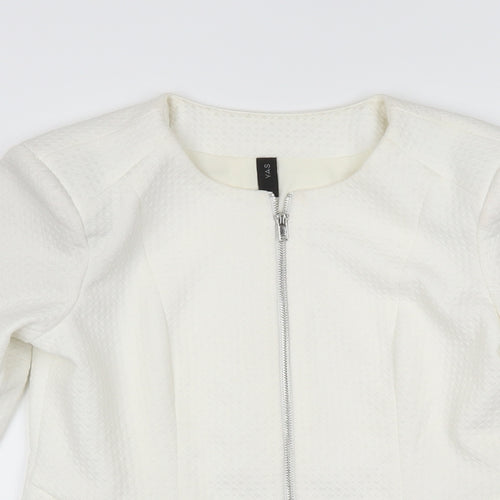 yas Womens White   Jacket  Size 10