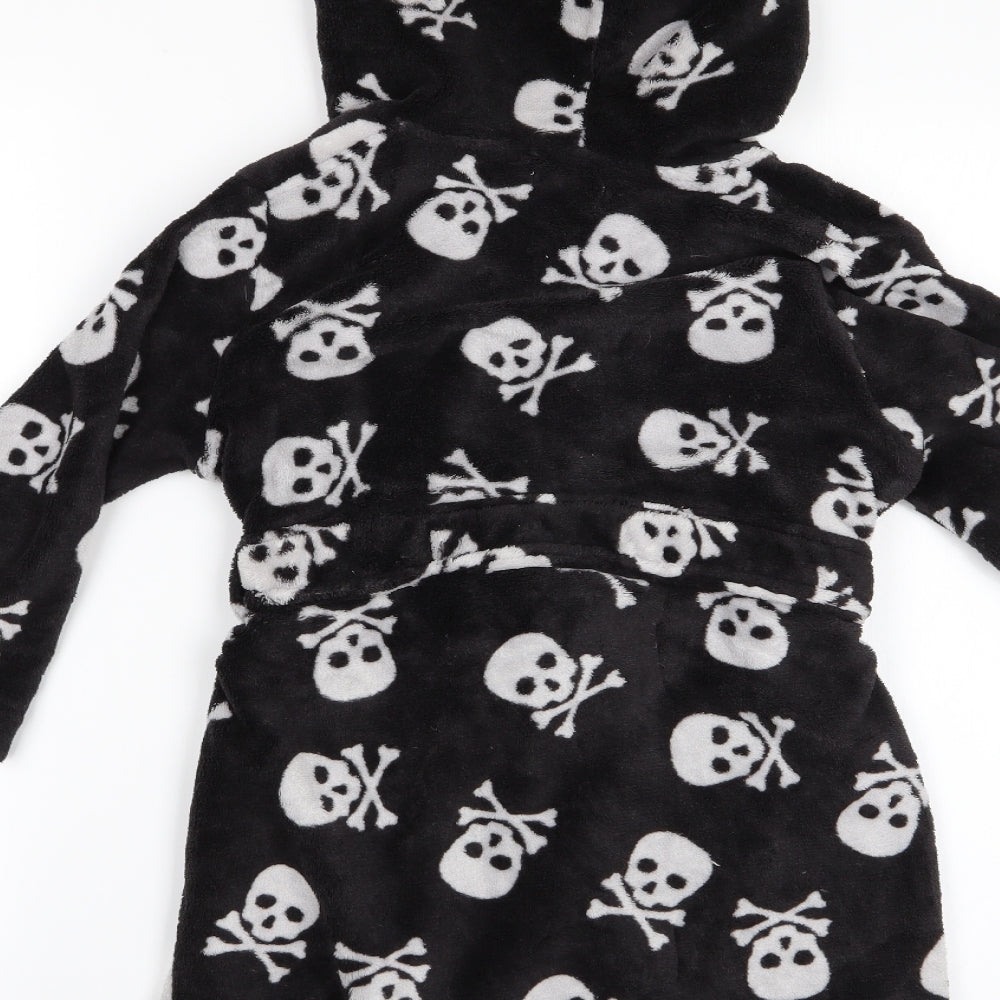 Bluezo Boys Black    Gown Size 5-6 Years  - Skull & Crossbone Print