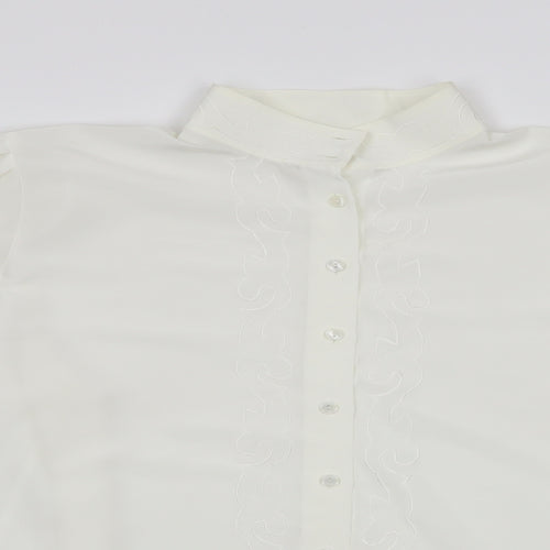 Country  Womens Ivory    Blouse Size L  - High Collar