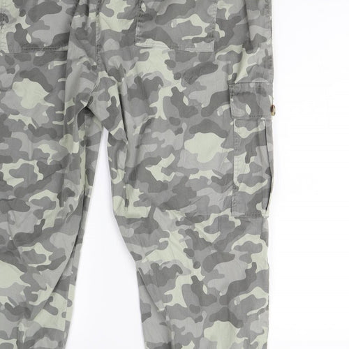 M&S Mens Green Camouflage  Cargo Trousers Size 24 L26 in